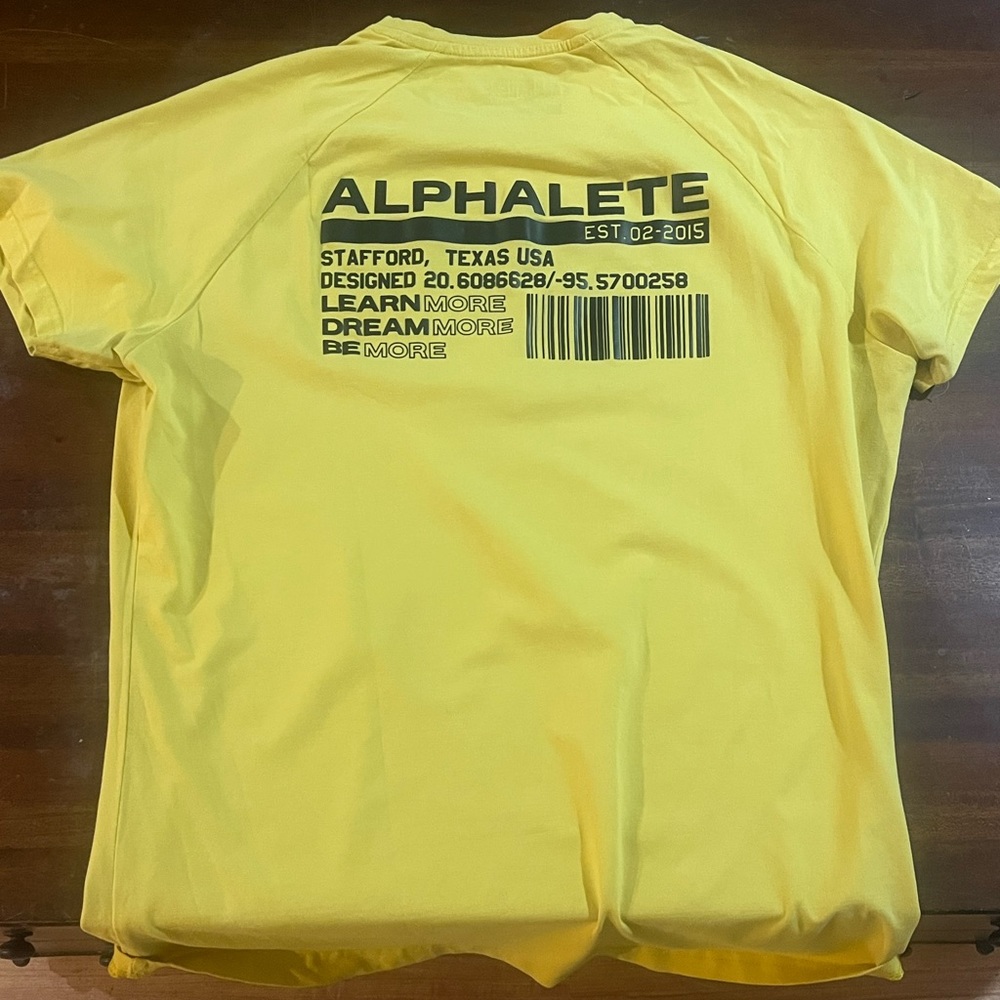 Alphalete Men’s Shirt